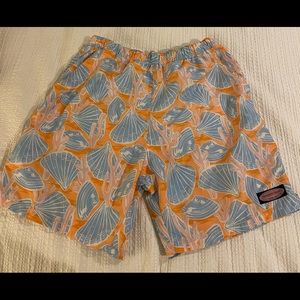 Vineyard Vines Swim Trunks Shells Clams - M